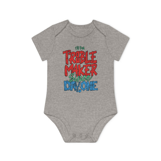 KSB Brnd. Kurzarm Baby Body | "TROUBLEMAKER SINCE DAY ONE"